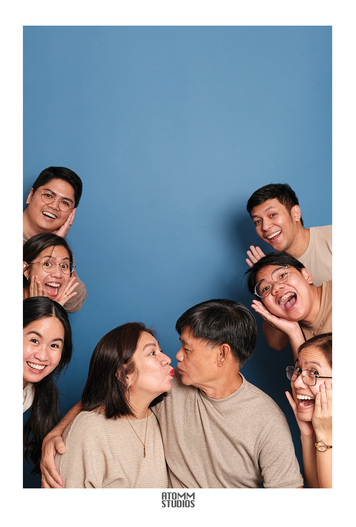 Small groups - Self-Photoshoot at ATOMM